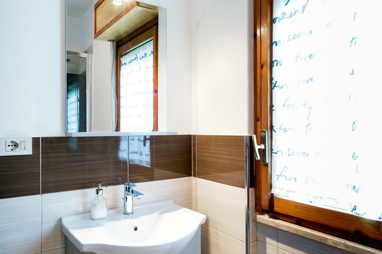 Bed and breakfast Vacanze Romane Extérieur photo